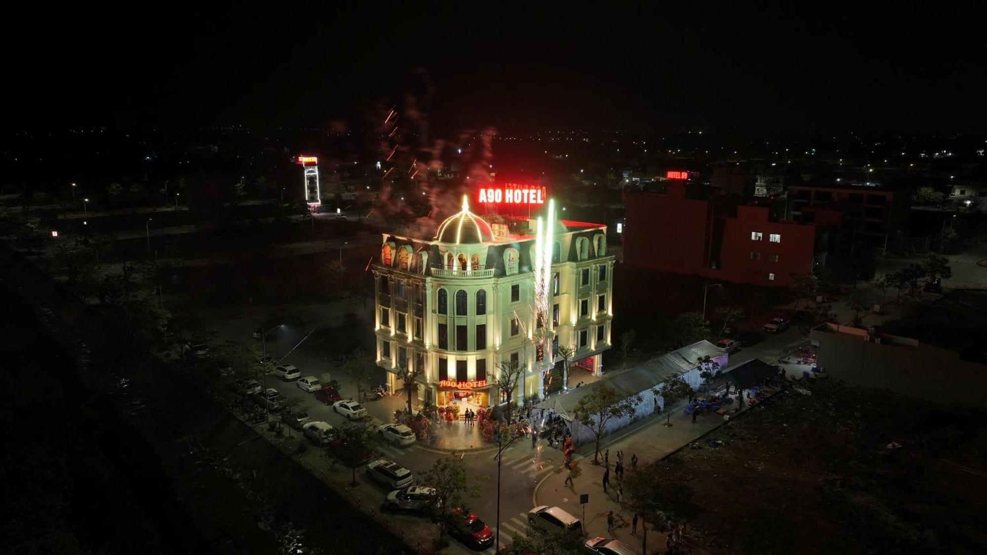 A90 Hotel Phu Ly Esterno foto